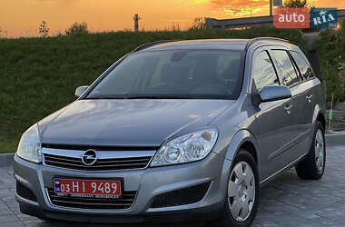 Універсал Opel Astra 2007 в Звягелі