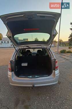 Универсал Opel Astra 2007 в 
