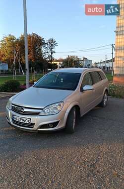 Універсал Opel Astra 2007 в Лозовій