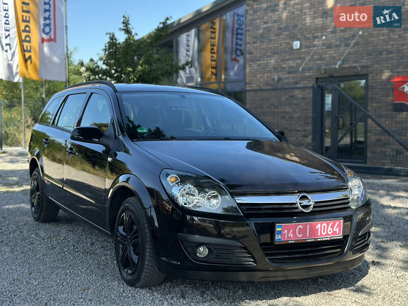 Универсал Opel Astra 2006 в Виннице