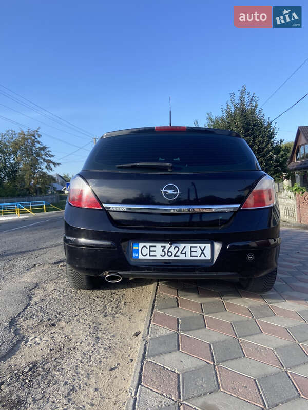 Хетчбек Opel Astra 2006 в Чернівцях