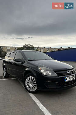 Универсал Opel Astra 2005 в 