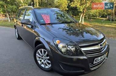 Універсал Opel Astra 2010 в Ковелі