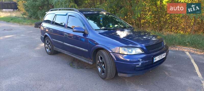 Универсал Opel Astra 2004 в Киеве