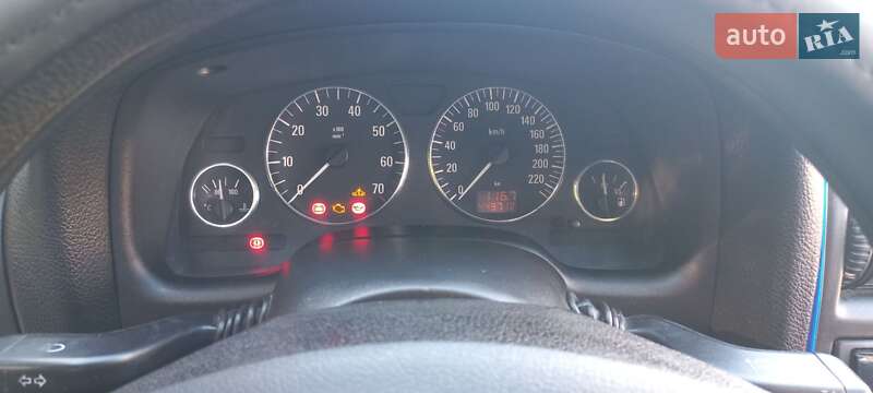 Универсал Opel Astra 2004 в Киеве