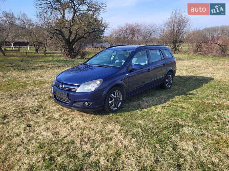 Универсал Opel Astra 2005 в 