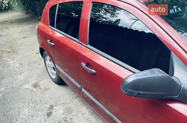 Хэтчбек Opel Astra 2006 в 