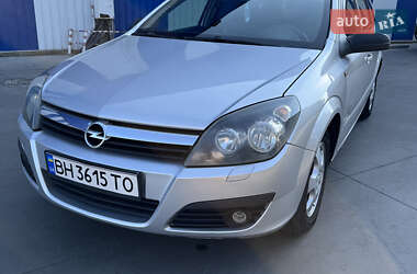 Седан Opel Astra 2005 в 