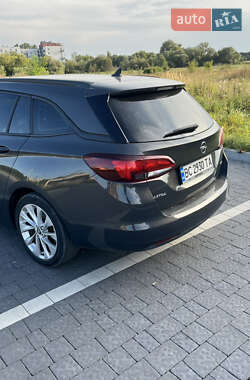 Универсал Opel Astra 2016 в 