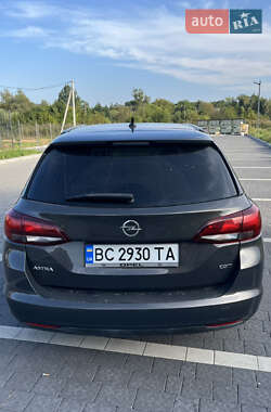 Универсал Opel Astra 2016 в 