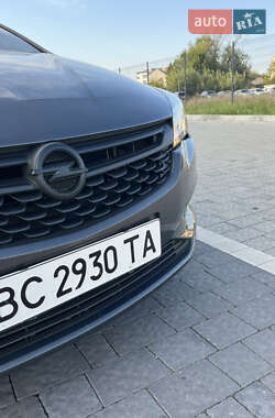 Универсал Opel Astra 2016 в 