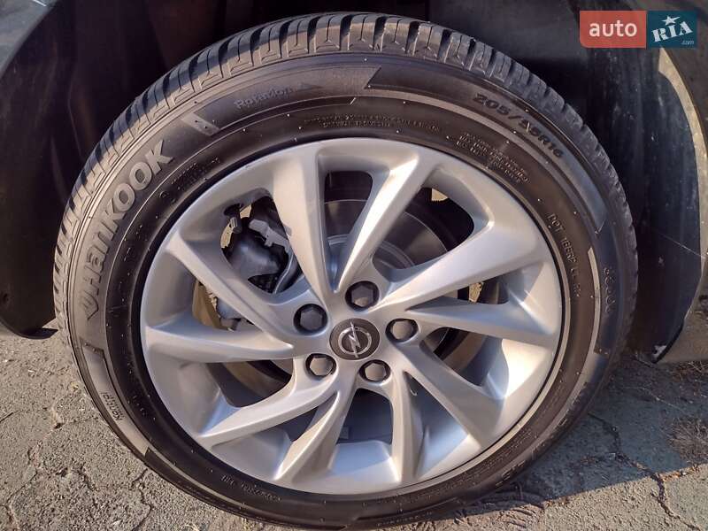 Универсал Opel Astra 2022 в Дубно