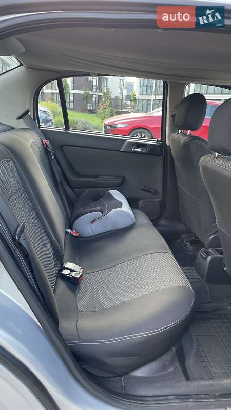 Седан Opel Astra 2008 в Львове