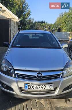Opel Astra 2009