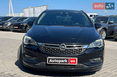Универсал Opel Astra 2017 в 