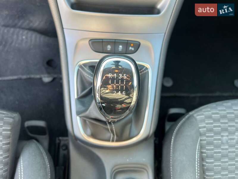 Универсал Opel Astra 2017 в Львове фото 22 Универсал Opel Astra 2017 в Львове