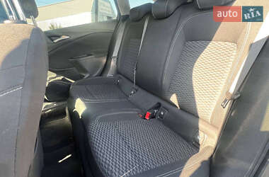 Универсал Opel Astra 2017 в 