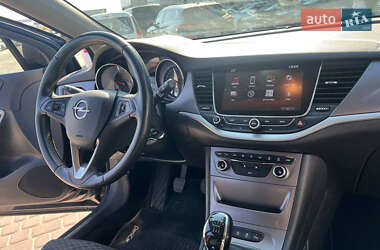 Универсал Opel Astra 2017 в 
