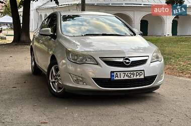 Opel Astra 2010