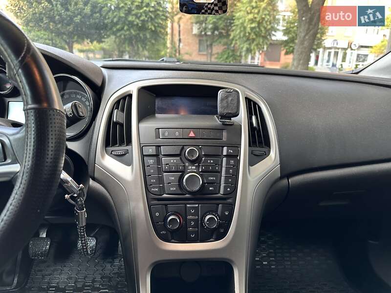 Хэтчбек Opel Astra 2010 в Белой Церкви