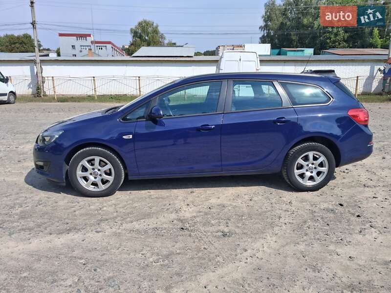 Універсал Opel Astra 2015 в Хмельницькому