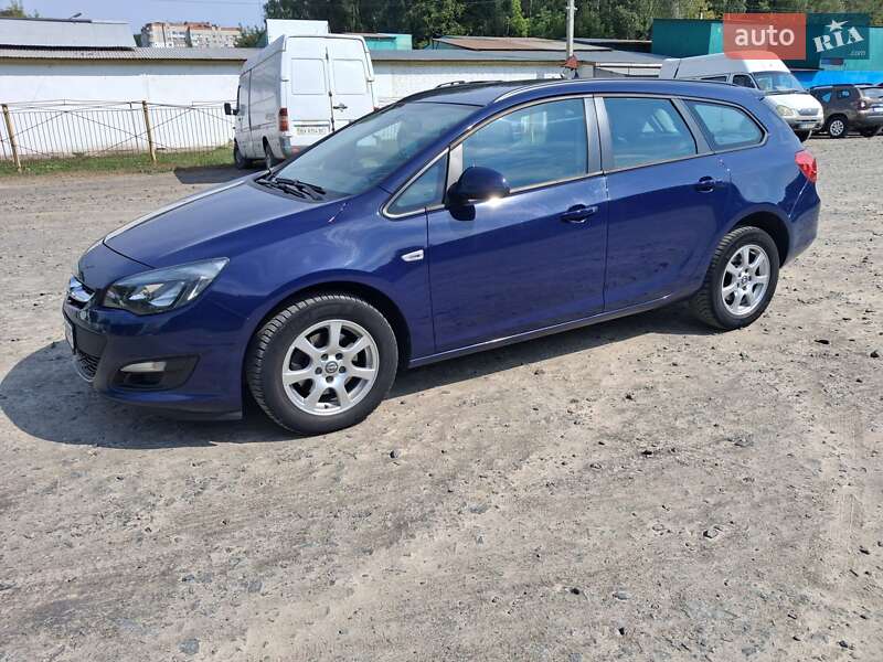 Універсал Opel Astra 2015 в Хмельницькому