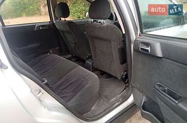 Хэтчбек Opel Astra 2002 в 