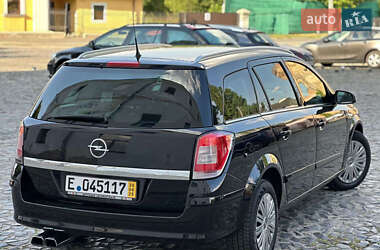Универсал Opel Astra 2006 в 