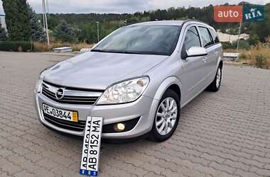 Універсал Opel Astra 2008 в Могилів-Подільському