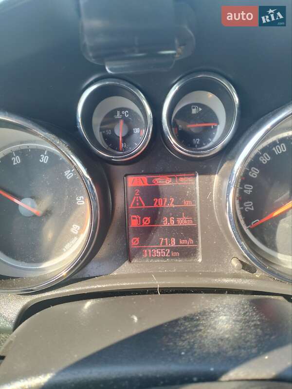 Универсал Opel Astra 2013 в Ивано-Франковске фото 13 Универсал Opel Astra 2013 в Ивано-Франковске