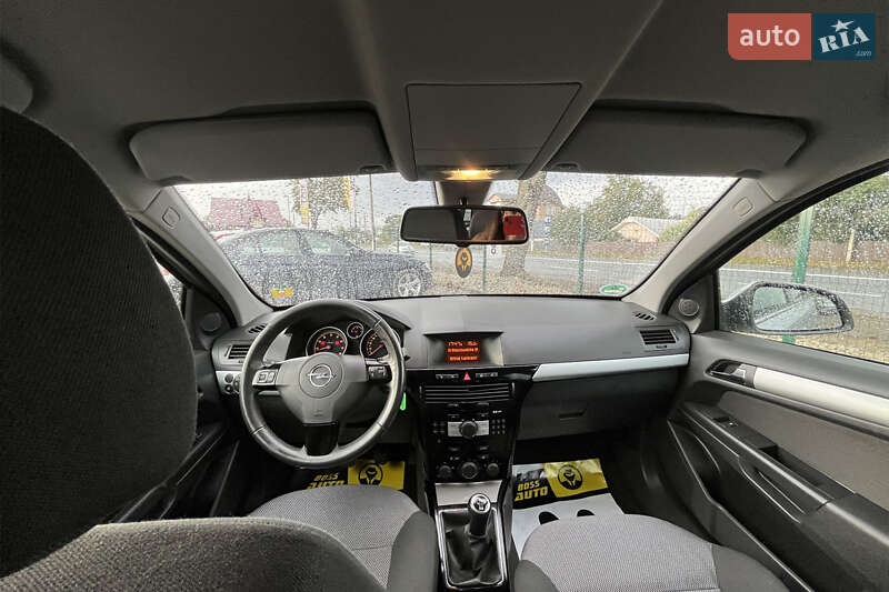 Универсал Opel Astra 2010 в Коломые