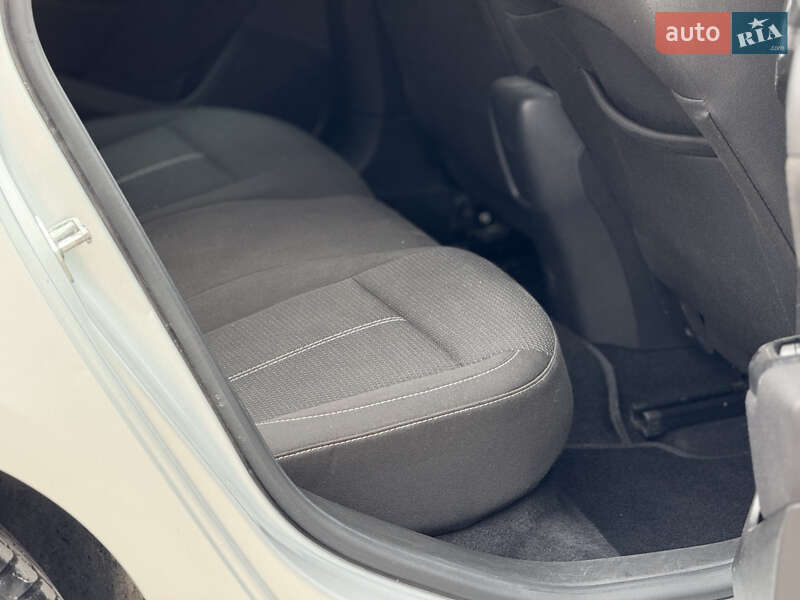 Универсал Opel Astra 2015 в Тернополе