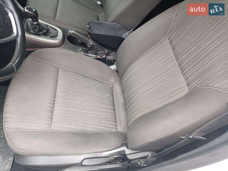 Універсал Opel Astra 2011 в Кропивницькому фото 3 Універсал Opel Astra 2011 в Кропивницькому