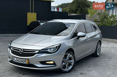 Универсал Opel Astra 2016 в Кременце