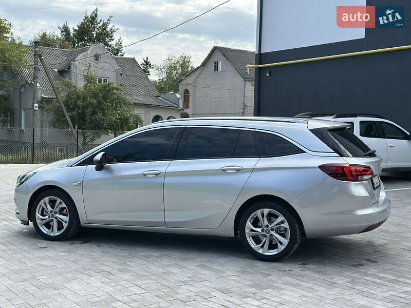 Универсал Opel Astra 2016 в Кременце