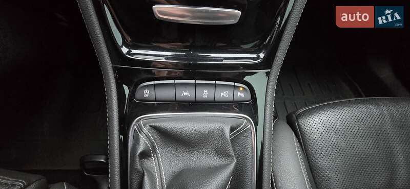 Универсал Opel Astra 2018 в Умани