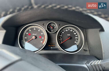 Универсал Opel Astra 2006 в 