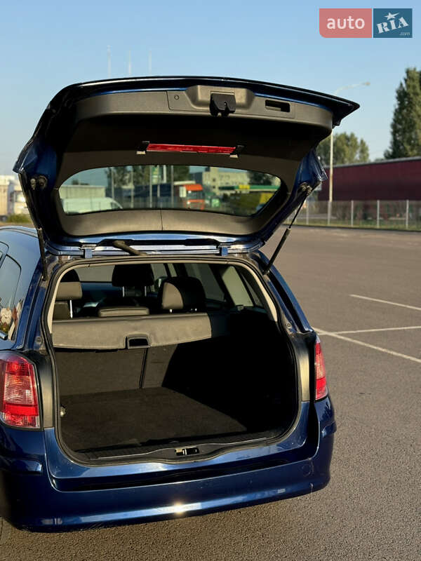 Универсал Opel Astra 2009 в Ковеле