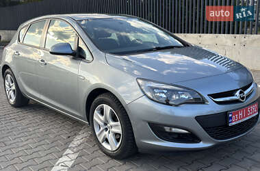 Хэтчбек Opel Astra 2013 в Луцке