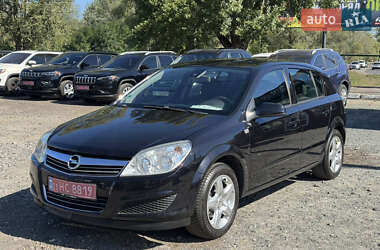Хэтчбек Opel Astra 2008 в Полтаве