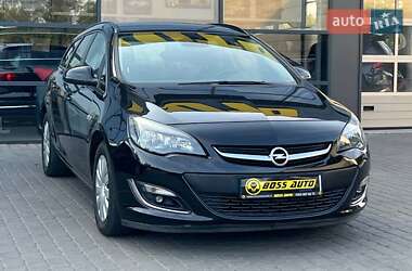 Универсал Opel Astra 2013 в Ивано-Франковске