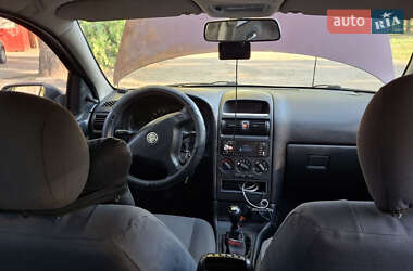 Седан Opel Astra 2008 в 