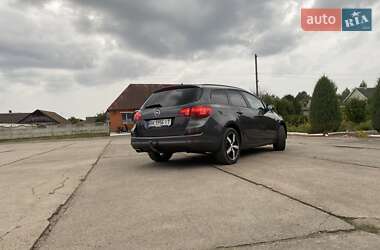 Универсал Opel Astra 2011 в 