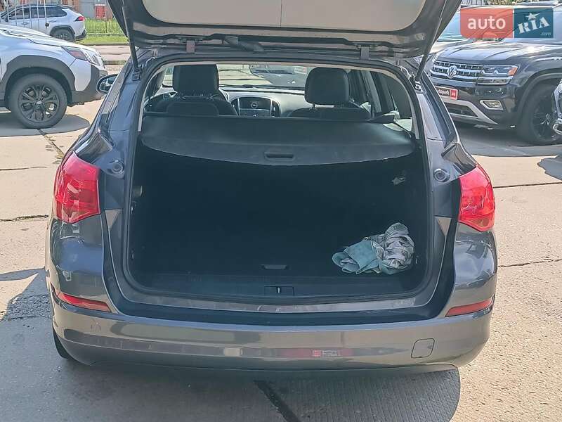 Универсал Opel Astra 2012 в Харькове