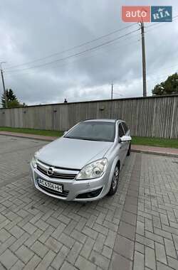 Универсал Opel Astra 2007 в Луцке