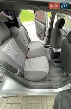 Универсал Opel Astra 2007 в 