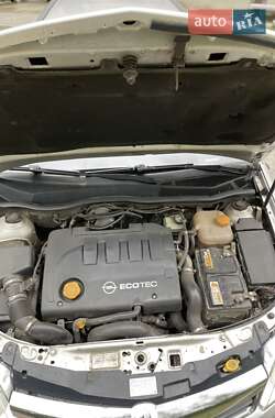 Универсал Opel Astra 2007 в 
