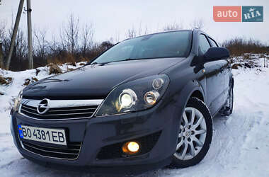 Opel Astra 2010