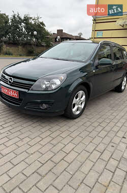 Универсал Opel Astra 2004 в 