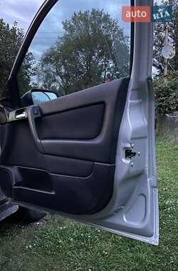 Универсал Opel Astra 2000 в 
